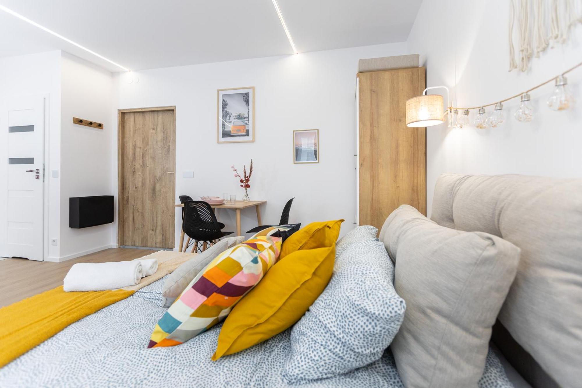 Oscar, A4 Apartment